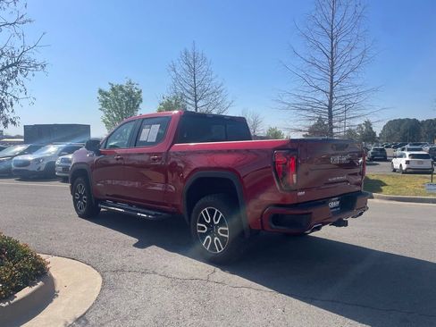 Used 2024 GMC Sierra 1500 AT4 w/ AT4 Premium Package AWD/4WD image 5