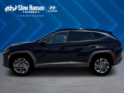 New 2026 Hyundai Tucson Limited AWD/4WD image 3