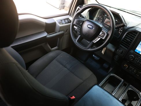 Used 2018 Ford F150 XL w/ Equipment Group 101A Mid image 25