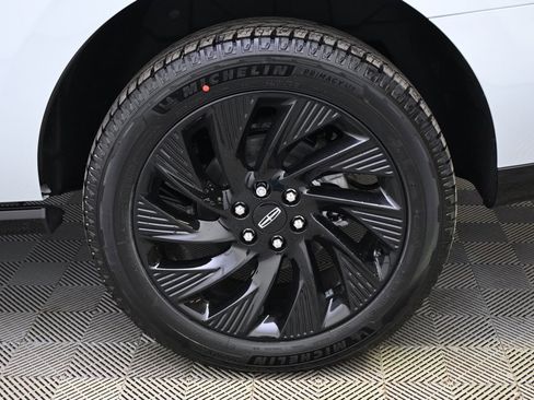 New 2026 Lincoln Navigator Reserve w/ Jet Appearance Package image 20