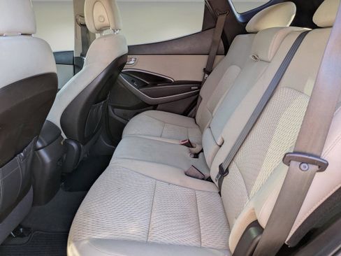 Used 2015 Hyundai Santa Fe Sport image 12