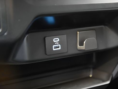 Used 2023 Ford F150 XLT image 21