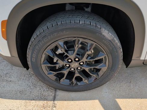 New 2026 Chevrolet Traverse LT w/ Midnight/Sport Edition FWD image 47