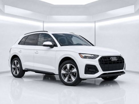 Certified 2025 Audi Q5 2.0T Premium AWD/4WD image 6