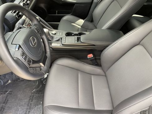 Used 2025 Lexus IS 300 F Sport RWD image 22