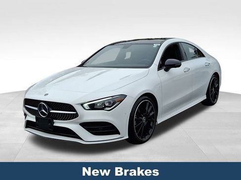 Used 2023 Mercedes-Benz CLA 250 4MATIC w/ AMG Line image 4