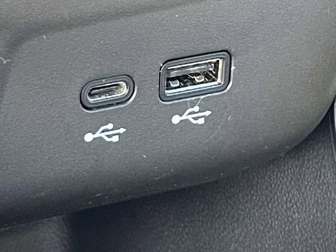 Used 2024 Chevrolet TrailBlazer ACTIV w/ Driver Confidence Package image 27