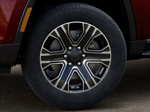 New 2026 Jeep Grand Wagoneer 4WD image 8