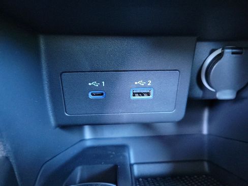 New 2024 Nissan Kicks SV w/ Interior Electronics Package image 24