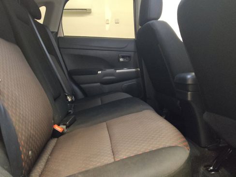 Used 2019 Mitsubishi Outlander Sport ES FWD image 19