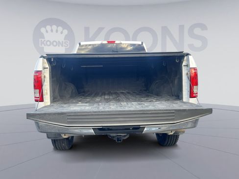 Used 2015 Ford F150 XLT image 21