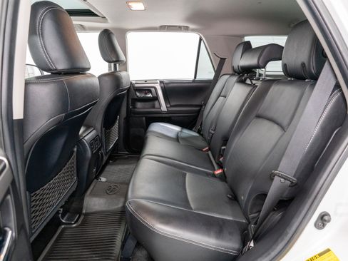 Used 2024 Toyota 4Runner Limited AWD/4WD image 37