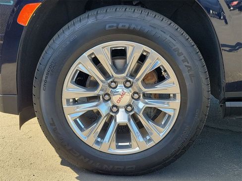 Certified 2023 GMC Yukon Denali image 34