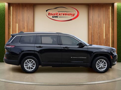 Used 2023 Jeep Grand Cherokee L Laredo w/ Luxury Tech Group I AWD/4WD image 4