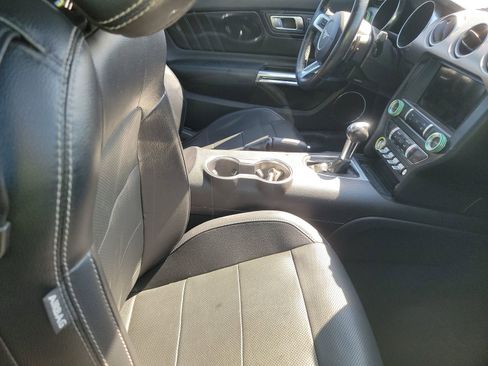 Used 2020 Ford Mustang Premium RWD image 13