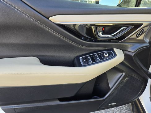 Used 2025 Subaru Outback Limited image 19