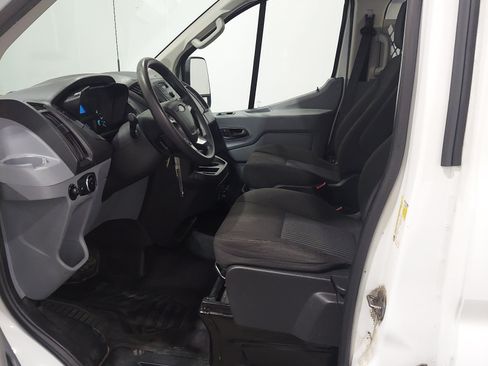 Used 2016 Ford Transit 150 130 Low Roof RWD image 10