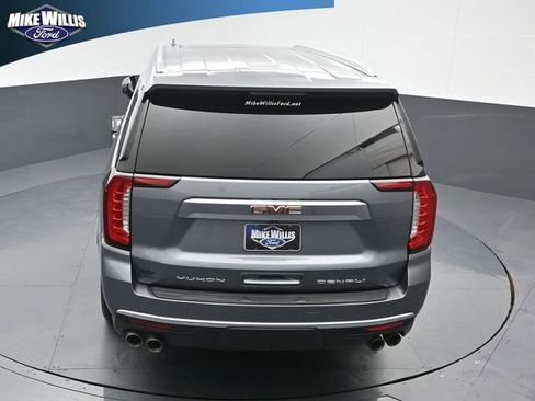 Used 2022 GMC Yukon XL Denali image 14