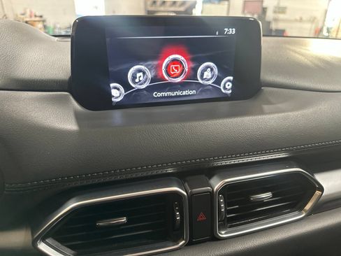 Used 2019 MAZDA CX-5 Touring FWD image 23