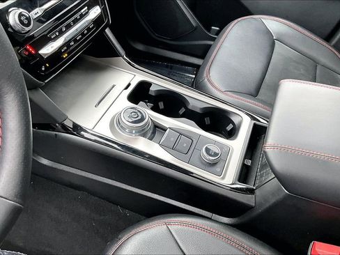 Used 2022 Ford Explorer ST-Line w/ Class IV Trailer Tow Package image 16