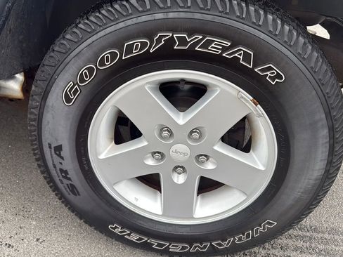 Used 2007 Jeep Wrangler Unlimited X AWD/4WD image 10