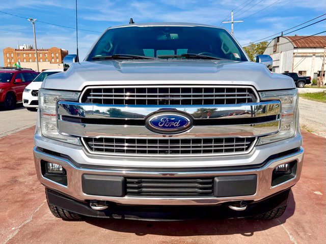 Used 2019 Ford F150 Lariat w/ Equipment Group 502A Luxury AWD/4WD image 2