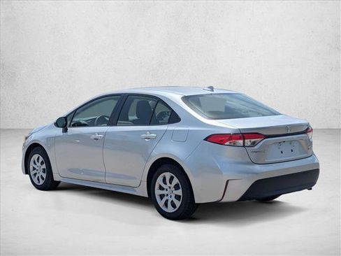 Used 2026 Toyota Corolla LE FWD image 7