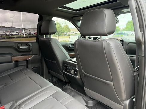 Used 2021 Chevrolet Silverado 1500 High Country w/ Technology Package AWD/4WD image 41