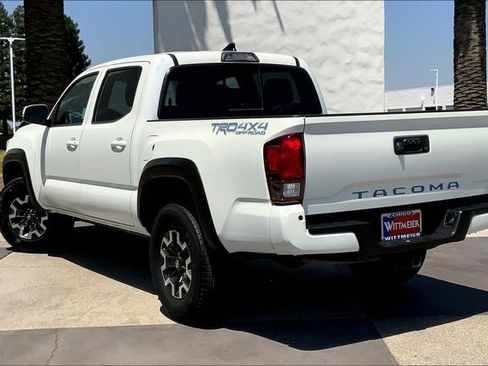 Used 2019 Toyota Tacoma TRD Off-Road image 12