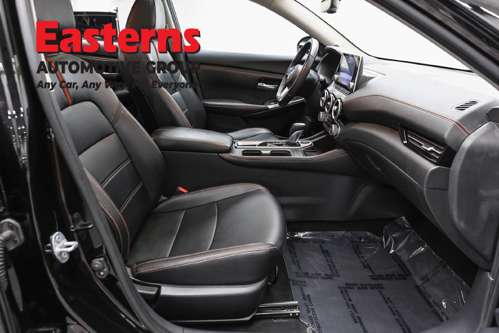 Used 2022 Nissan Sentra SR w/ SR Premium Package FWD image 26