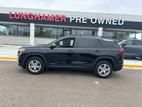 Used 2023 GMC Terrain SLE w/ Driver Convenience Package AWD/4WD image 10