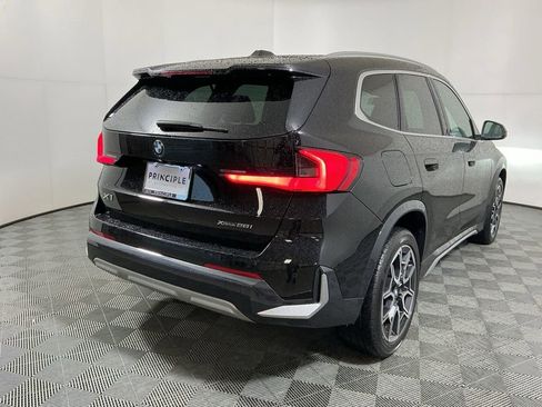 Certified 2025 BMW X1 xDrive28i w/ Convenience Package AWD/4WD image 5