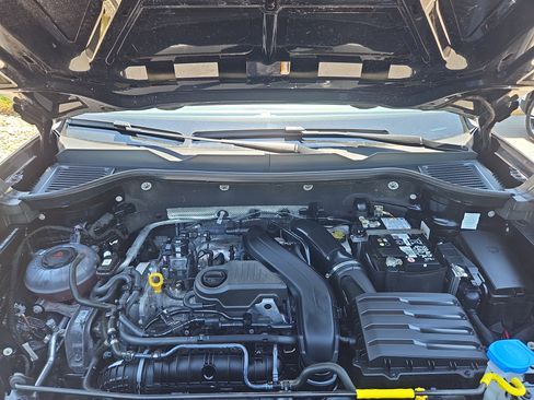 Certified 2024 Volkswagen Taos S AWD/4WD image 27