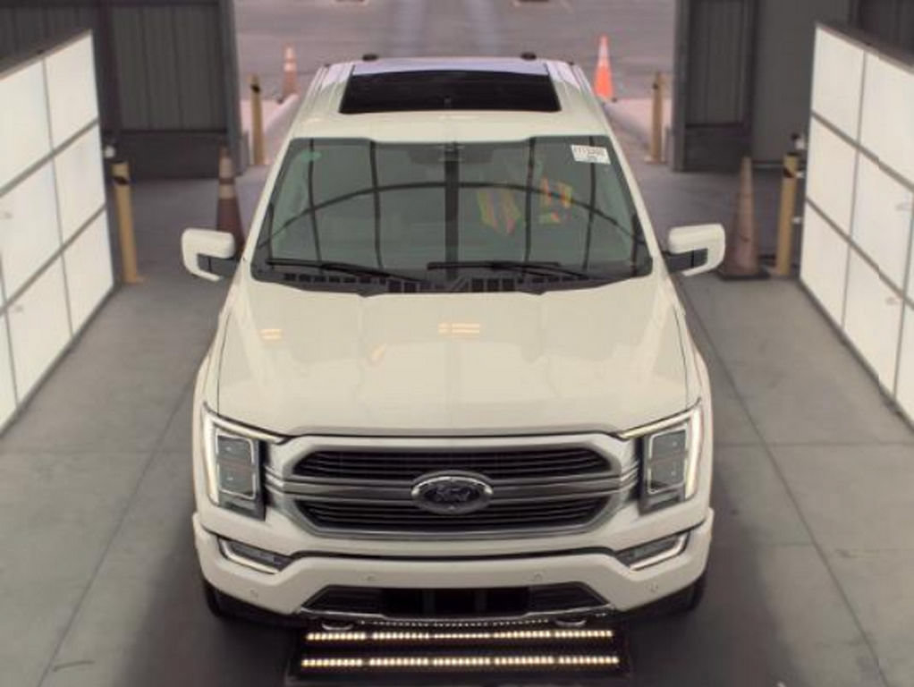 Used 2023 Ford F150 Limited AWD/4WD image 3