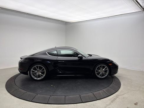 Certified 2025 Porsche 718 Cayman RWD image 8