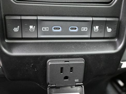 New 2026 RAM 1500 Tungsten w/ Off Road Group AWD/4WD image 26