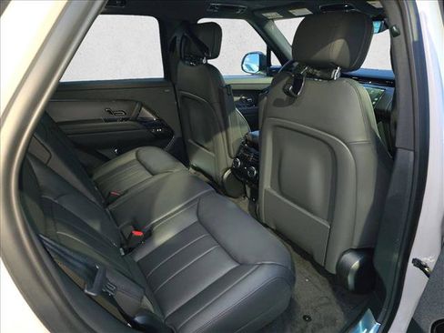 New 2026 Land Rover Range Rover Sport Dynamic SE image 11