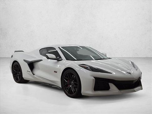 Certified 2023 Chevrolet Corvette Z06 RWD image 3