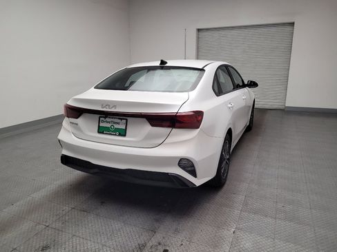 Used 2023 Kia Forte LXS image 7