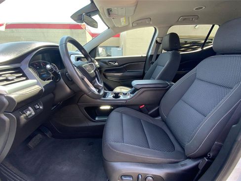 Used 2023 GMC Acadia SLE w/ Driver Convenience Package AWD/4WD image 10