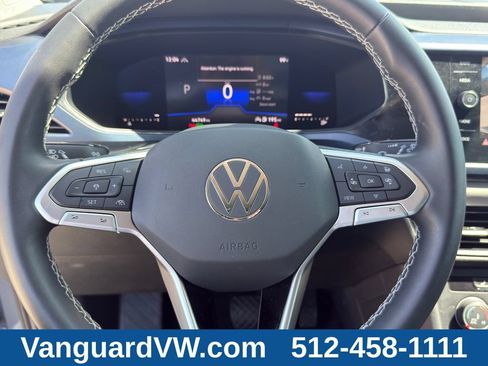 Used 2022 Volkswagen Taos SE AWD/4WD image 18