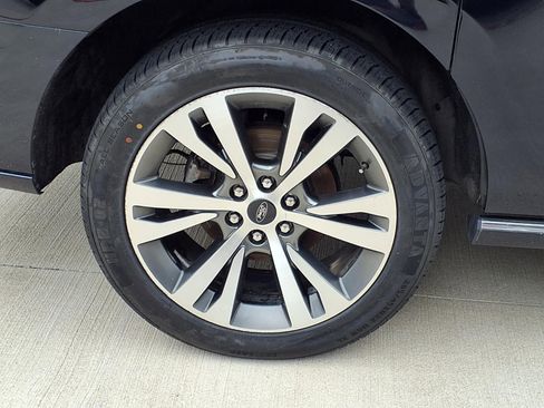 Used 2021 Ford Expedition Max Platinum AWD/4WD image 4