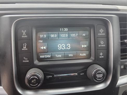 Used 2018 RAM 2500 SLT image 21