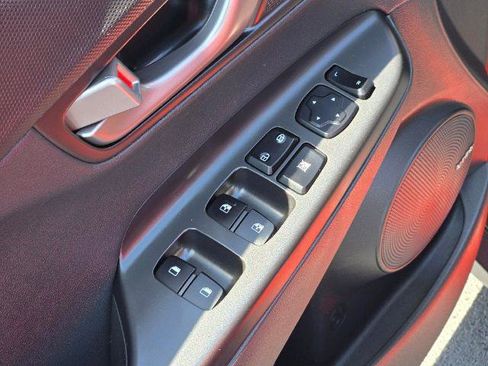 Used 2020 Hyundai Kona Ultimate FWD image 18