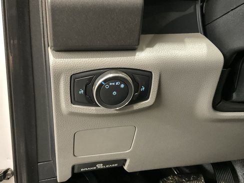 Used 2019 Ford F350 XL w/ XL Value Package image 7