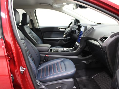Used 2024 Ford Edge SEL w/ Sport Appearance Package AWD/4WD image 26