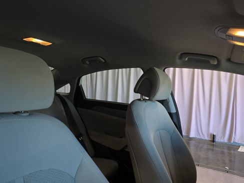 Used 2016 Hyundai Sonata SE FWD image 18