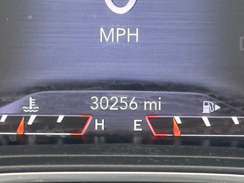 Used 2020 Jeep Cherokee High Altitude AWD/4WD image 26