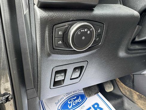 Used 2020 Ford F150 XLT w/ Equipment Group 302A Luxury AWD/4WD image 18
