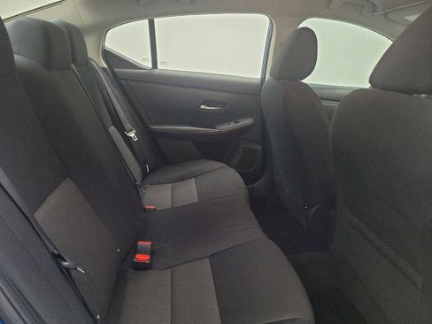 Used 2023 Nissan Sentra SV FWD image 19